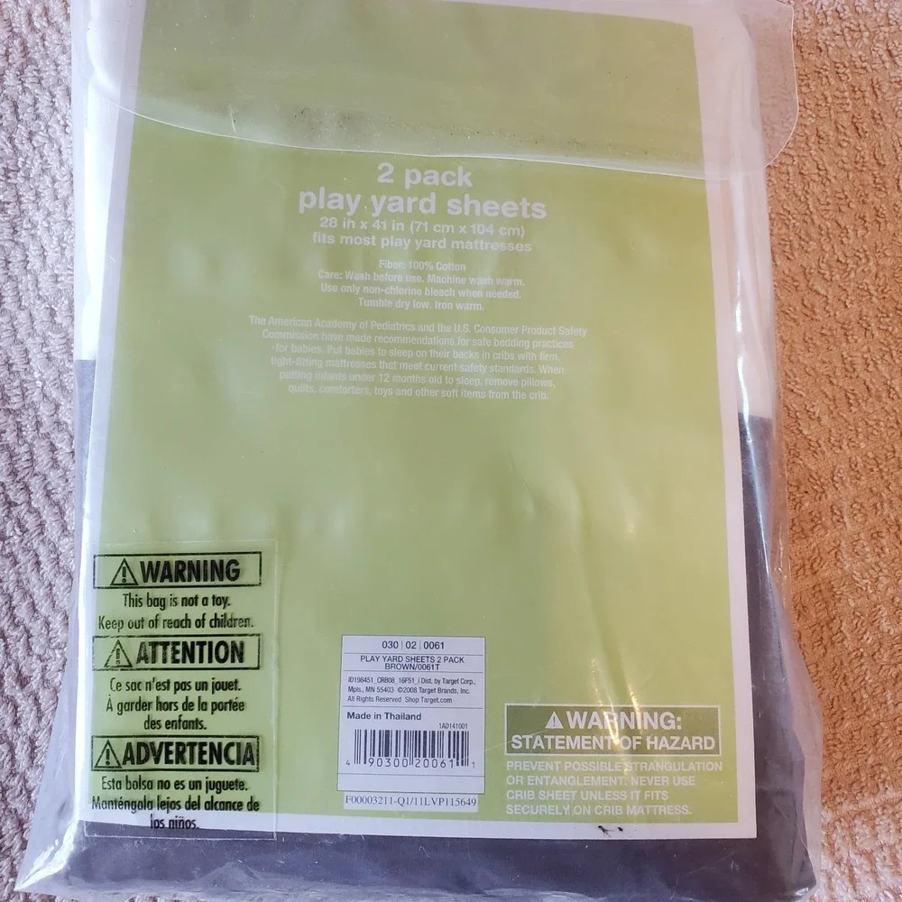 Circo  Play Yard Sheets Set of‎ 2 Gender Neutral 100% Cotton Brown/ White 28x41